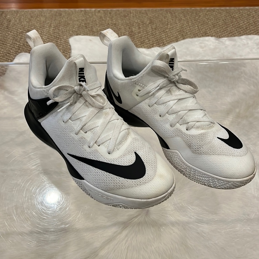 Nike Zoom Shift Basketball Shoes